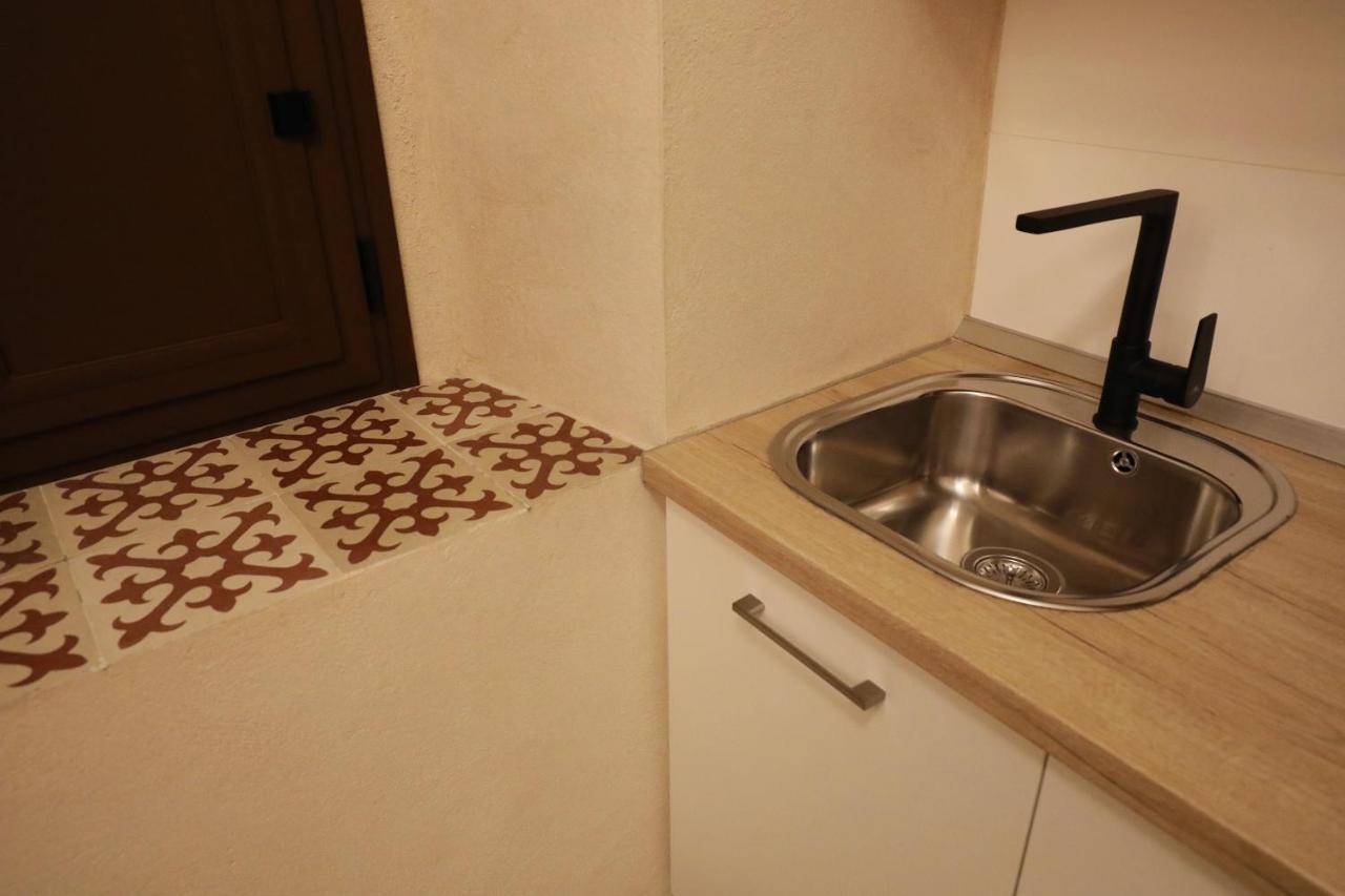 Casa Senorial Del Siglo XVIII Aparthotel Sevilla Kültér fotó