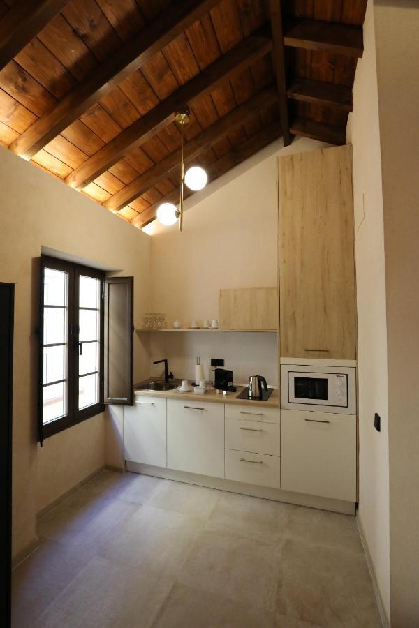 Casa Senorial Del Siglo XVIII Aparthotel Sevilla Kültér fotó