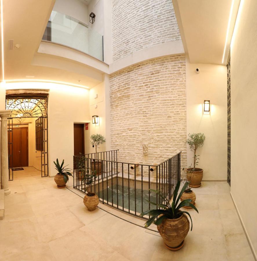 Casa Senorial Del Siglo XVIII Aparthotel Sevilla Kültér fotó