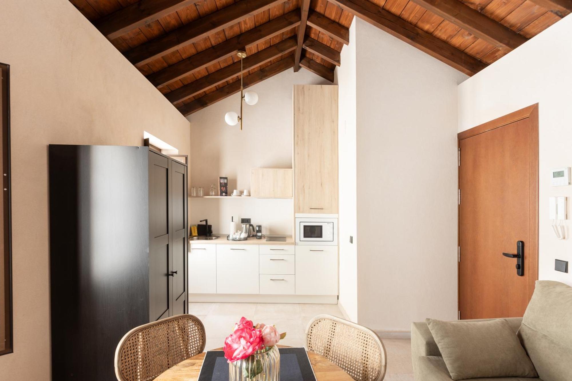Casa Senorial Del Siglo XVIII Aparthotel Sevilla Kültér fotó