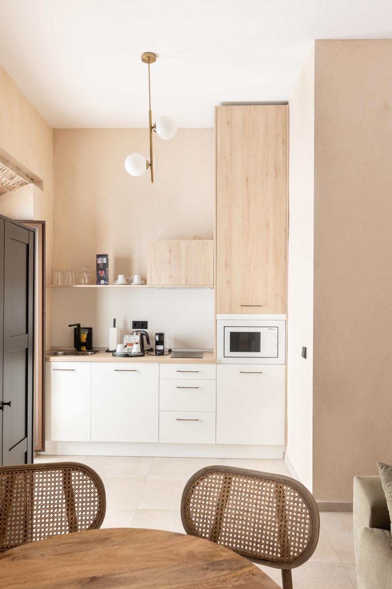 Casa Senorial Del Siglo XVIII Aparthotel Sevilla Kültér fotó